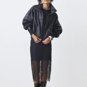 Cappotto Early oversize in ecopelle – Collo alto e zip